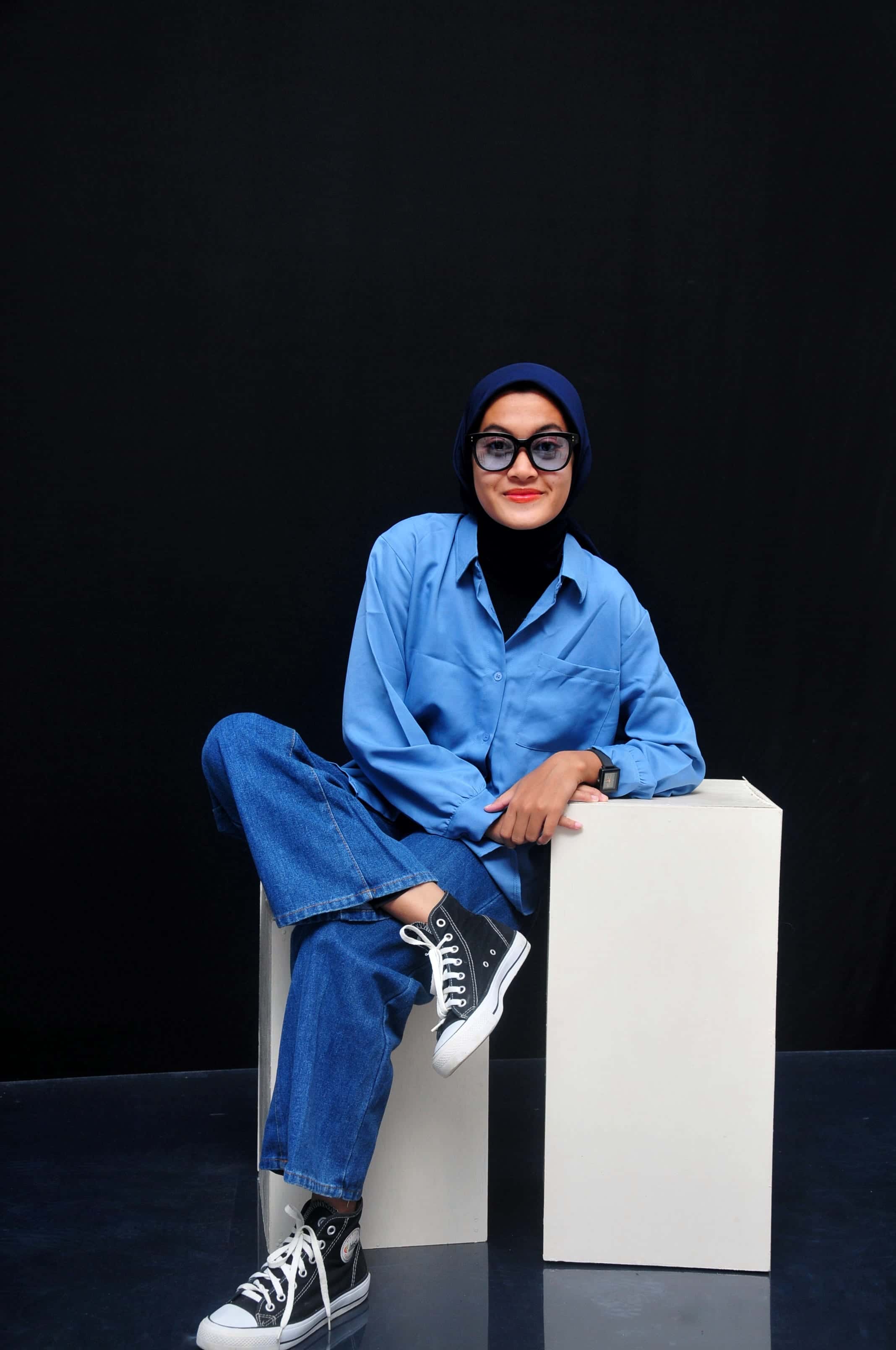 Konsep spotlight lampu sorot bulat foto fine art Alfa Elfa Photography